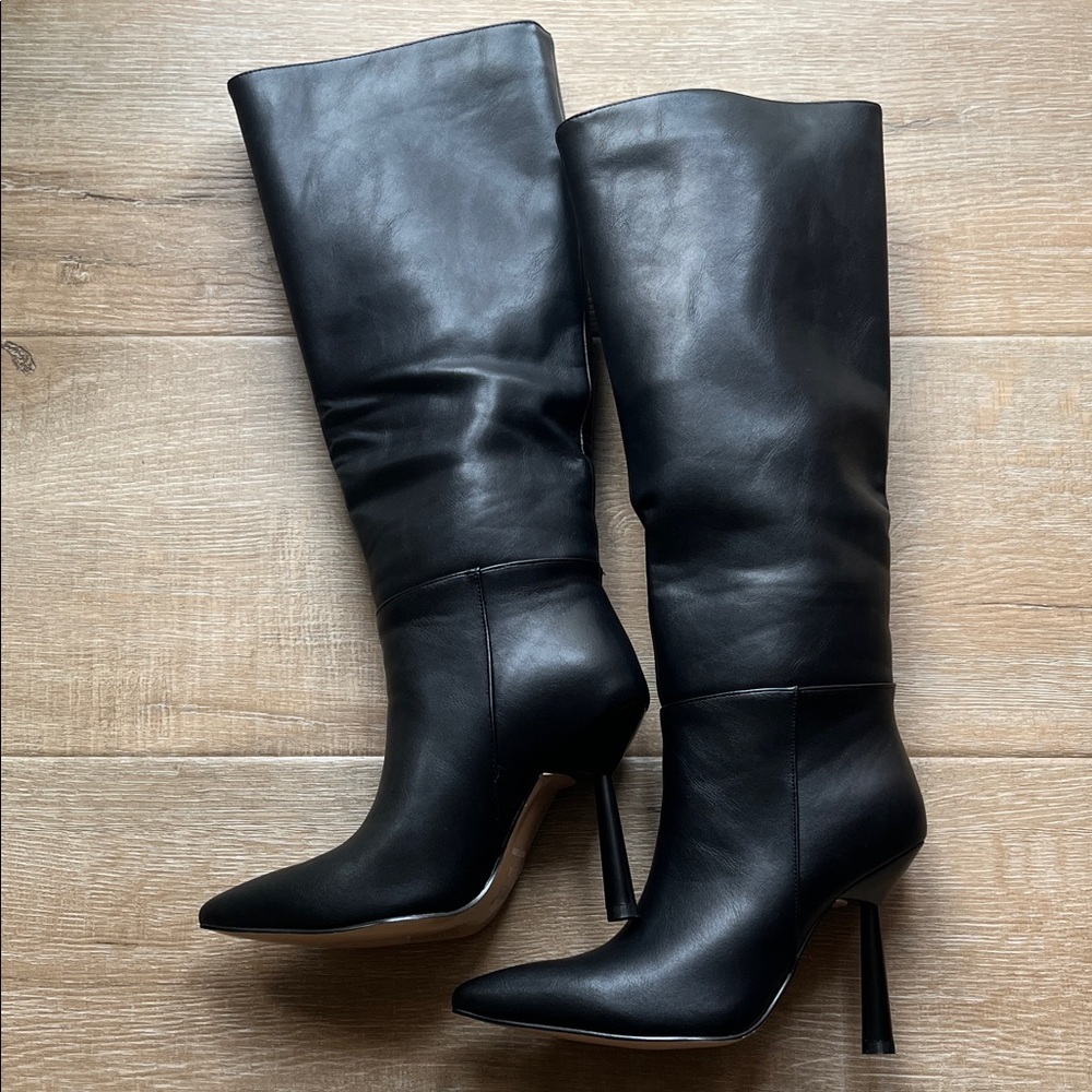Elegant Black Heeled Boots